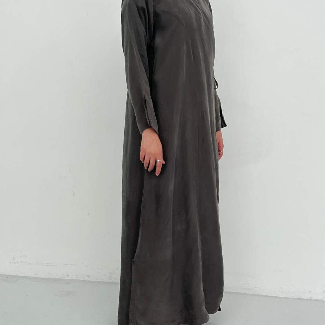 THE LAYAL